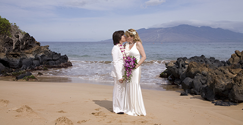 Wailea Beach Gay Hawaii Wedding Gay And Lesbian Wedding