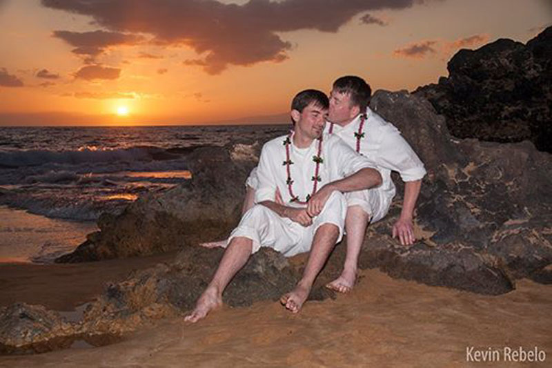 gay weddings in hawaii men on rocks